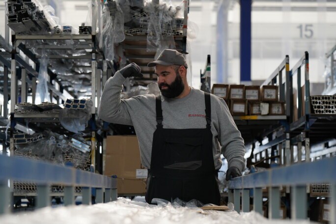 Produktionshelfer (m/w/d), 2. Bild