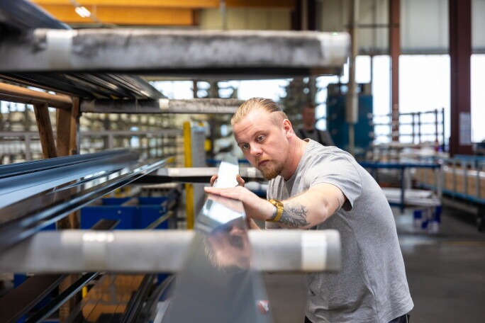 Ausbildung Verfahrensmechaniker für Beschichtungstechnik (m/w/d), 1. Bild